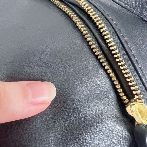 Kooba Everette Black Pebbled Leather Double Zipper Gold Handbag Shoulder Bag - Picture 9 of 11